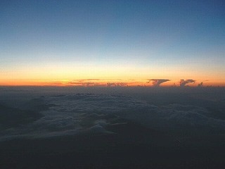 䗈